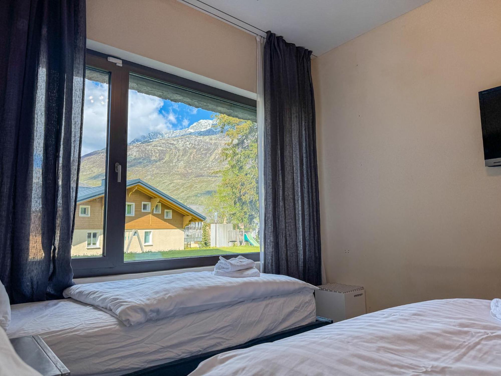 Modernes Bergblick Im Herzen Von Sonne & Terasse Andermatt